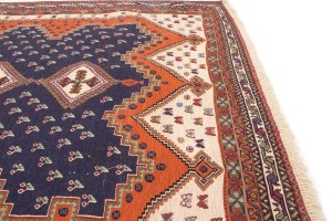 Plum Tribal 4X7 Sumak Persian Rug