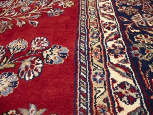 Red Floral Traditional 11X16 Indo-Sarouk Oriental Rug