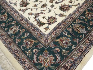 Cream Floral 9X12 Indo-Kashan Oriental Rug