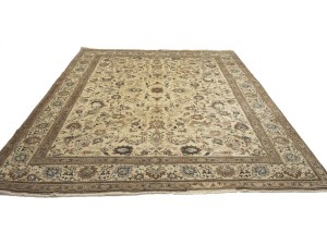 Semi Antique Cream Traditional 9'7X12'5 Vintage Oriental Rug