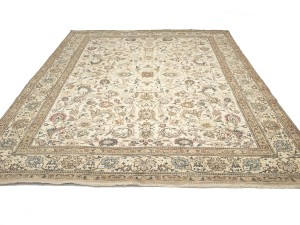 Semi Antique Cream Traditional 9'7X12'5 Vintage Oriental Rug