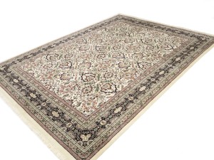 Cream Floral 9X12'5 Indo-Kashan Oriental Rug