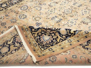 Light Salmon Floral 9X12 Indo-Kashan Vintage Oriental Rug