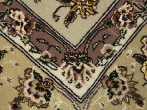 Cream Floral Classic 3X5 Indo-Tabriz Oriental Rug