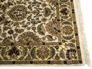 Cream Floral Classic 4X6 Agra Jaipur Oriental Rug