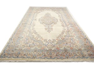 Semi Antique Cream Traditional Floral 9X17 Kerman Persian Rug