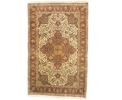 Cream Floral Classic 4X6 Agra Jaipur Oriental Rug