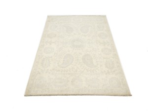 Beige Floral Chobi Peshawar 4X6 Pakistan Oriental Rug