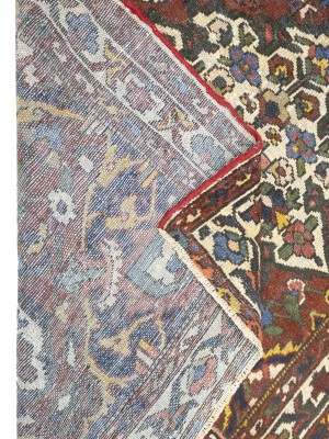 Semi Antique Red Floral 4'5X6'5 Bakhtiari Persian Rug