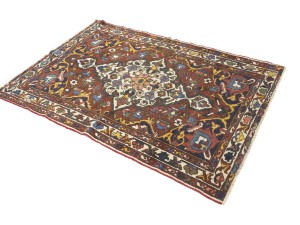 Semi Antique Red Floral 4'5X6'5 Bakhtiari Persian Rug