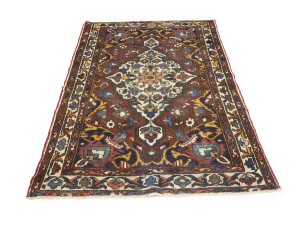Semi Antique Red Floral 4'5X6'5 Bakhtiari Persian Rug
