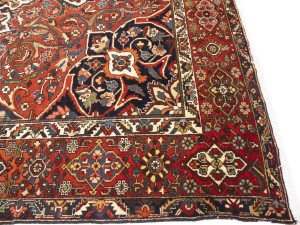 Vintage Red Floral 10X15 Bakhtiari Persian Rug
