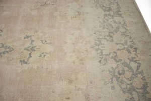 Distressed Antique Traditional Floral 10X13 Kerman Persian Rug