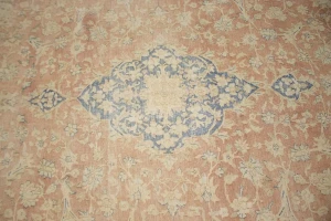 Antique Muted Distressed Floral 9'6X11'9 Kerman Persian Rug