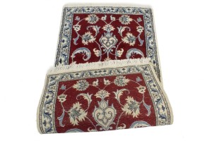 Red Floral Classic 2'2X4'6 Nain Persian Rug