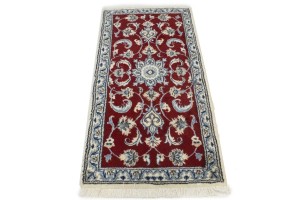 Red Floral Classic 2'2X4'6 Nain Persian Rug