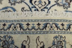Cream Classic Floral 2'4X4'6 Nain Persian Rug