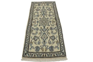 Cream Classic Floral 2'3X5 Nain Persian Rug