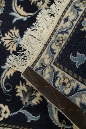 Navy Blue Classic Floral 2'5X4'3 Nain Persian Rug