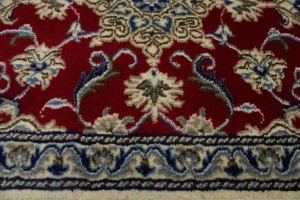 Red Floral Classic 2'2X4'2 Nain Persian Rug