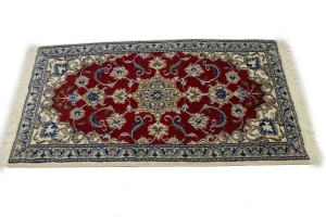 Red Floral Classic 2'2X4'2 Nain Persian Rug