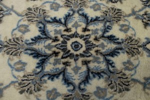 Cream Floral Classic 2'9X4'7 Nain Persian Rug
