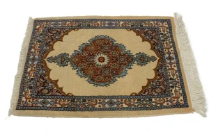 Vintage Cream 2X3 Mood Tabriz Persian Rug