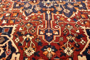 Antique Rusty Red Tribal 9X13 Bakhtiari Persian Rug