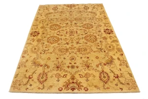 Beige Traditional Floral 5X7 Ziegler Pakistan Rug