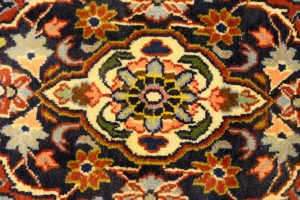 Vintage Red Traditional 4'5X6'4 Kashan Persian Rug