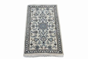 Cream Floral Classic 2'4X4 Nain Persian Rug