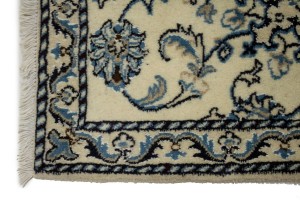 Cream Traditional 2X3 Nain Kashmar Persian Rug