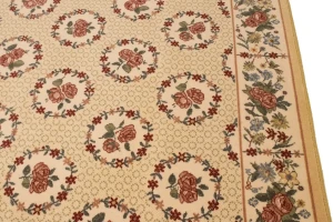 Cream Floral Machine-Made 5'5X8'6 Modern Rug