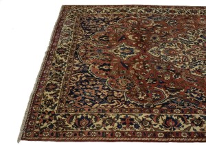 Vintage Brownish Red Floral 7X11 Bakhtiari Persian Rug