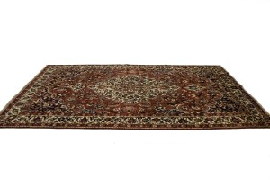Vintage Brownish Red Floral 7X11 Bakhtiari Persian Rug