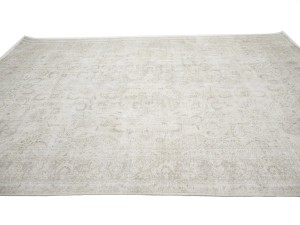 Antique Muted Cream Floral 9'5X12'8 Distressed Vintage Oriental Rug