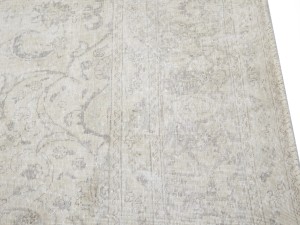Antique Muted Cream Floral 9'5X12'8 Distressed Vintage Oriental Rug