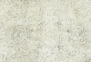 Antique Muted Beige Floral 5X8 Distressed Vintage Oriental Rug