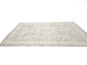 Antique Muted Beige Floral 8'5X11'5 Distressed Vintage Oriental Rug