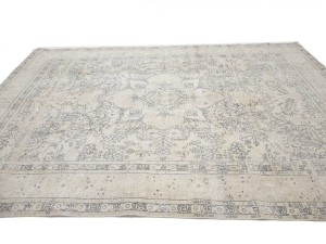 Antique Muted Beige Floral 8'5X11'5 Distressed Vintage Oriental Rug