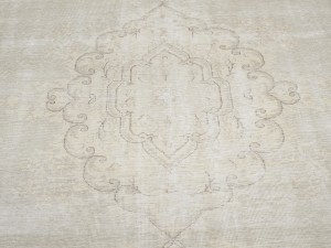 Antique Muted Beige Floral 7'9X11'6 Distressed Vintage Oriental Rug