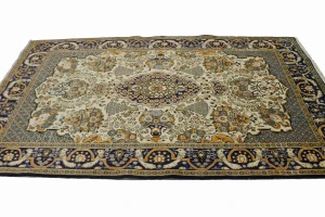 Vintage Cream Pictorial 5X9 Shahreza Persian Rug