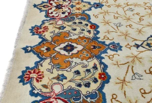 Semi Antique Cream Traditional 8X11 Kashan Persian Rug