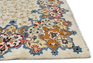 Semi Antique Cream Traditional 8X11 Kashan Persian Rug