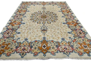 Semi Antique Cream Traditional 8X11 Kashan Persian Rug
