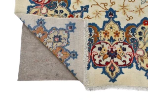 Semi Antique Cream Traditional 8X11 Kashan Persian Rug