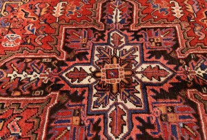 Vintage Red Geometric 7X10 Heriz Persian Rug