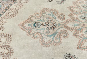 Semi Antique Muted Floral 9'5X12'7 Distressed Vintage Oriental Rug