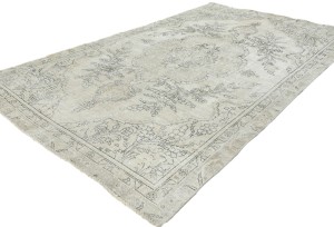 Antique Muted Beige Floral 5'3X8'8 Distressed Vintage Oriental Rug