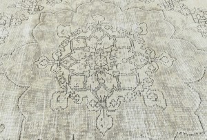 Antique Muted Beige Floral 4'6X7'3 Distressed Vintage Oriental Rug